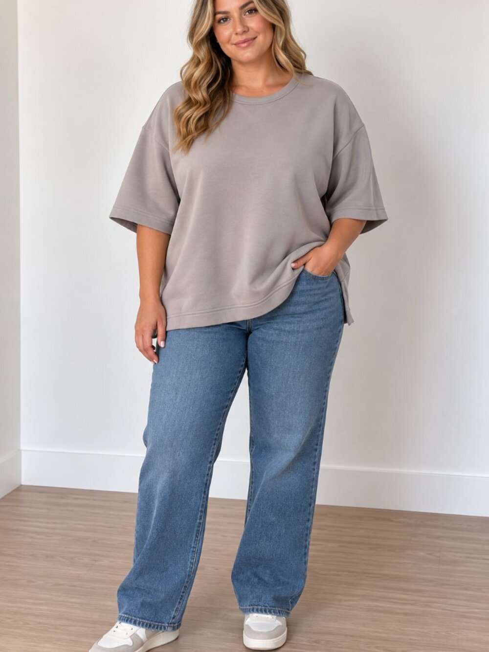 Aritzia Relaxed Crewneck Sweater in Light Taupe